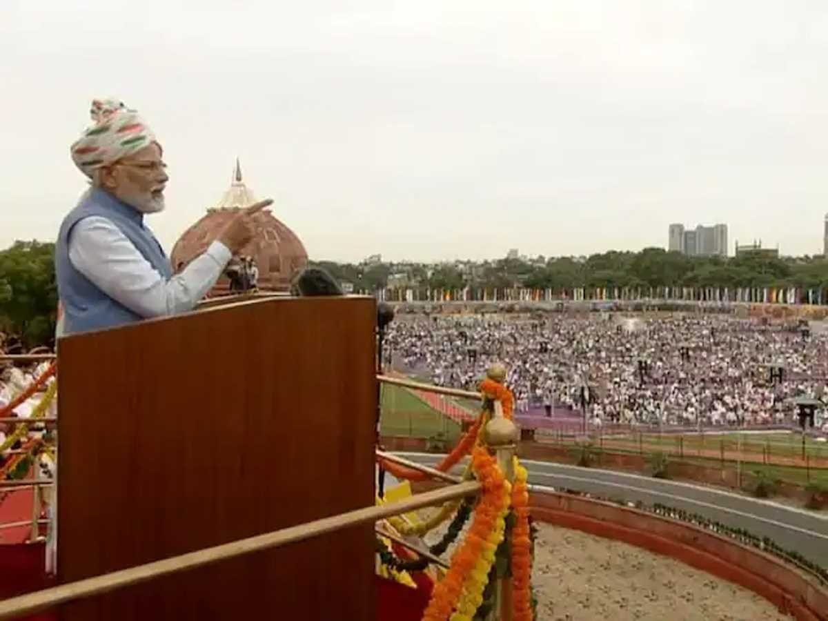 नारी का अपमान किया जाना ठीक नहीं, पीएम मोदी ने भावुक होकर कही ये बात